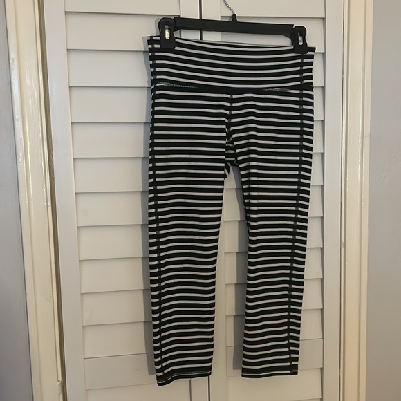 Athleta Striped Leggings -Sz. Small - Picture 4 of 8